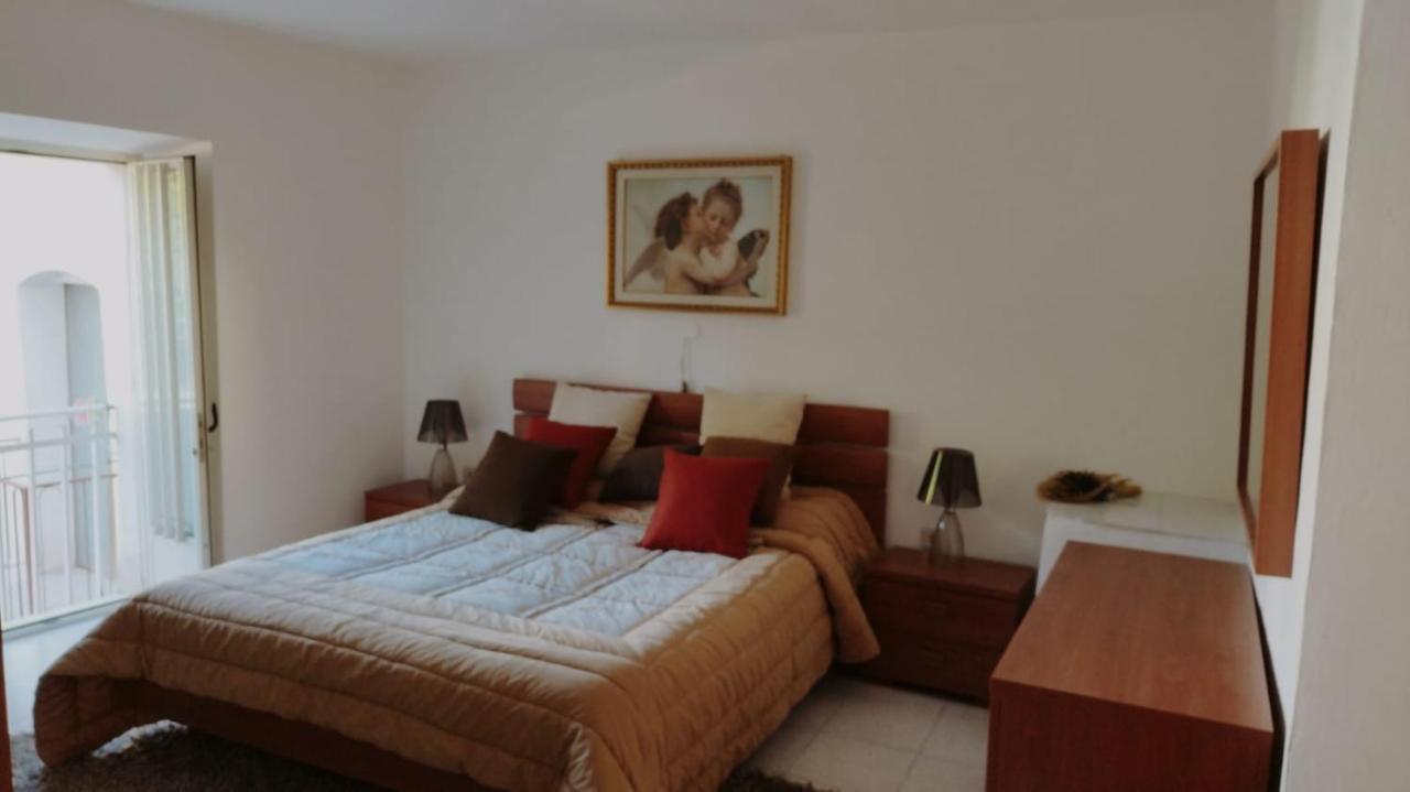 Casa Vacanza "Marinella" Sulmona Buitenkant foto